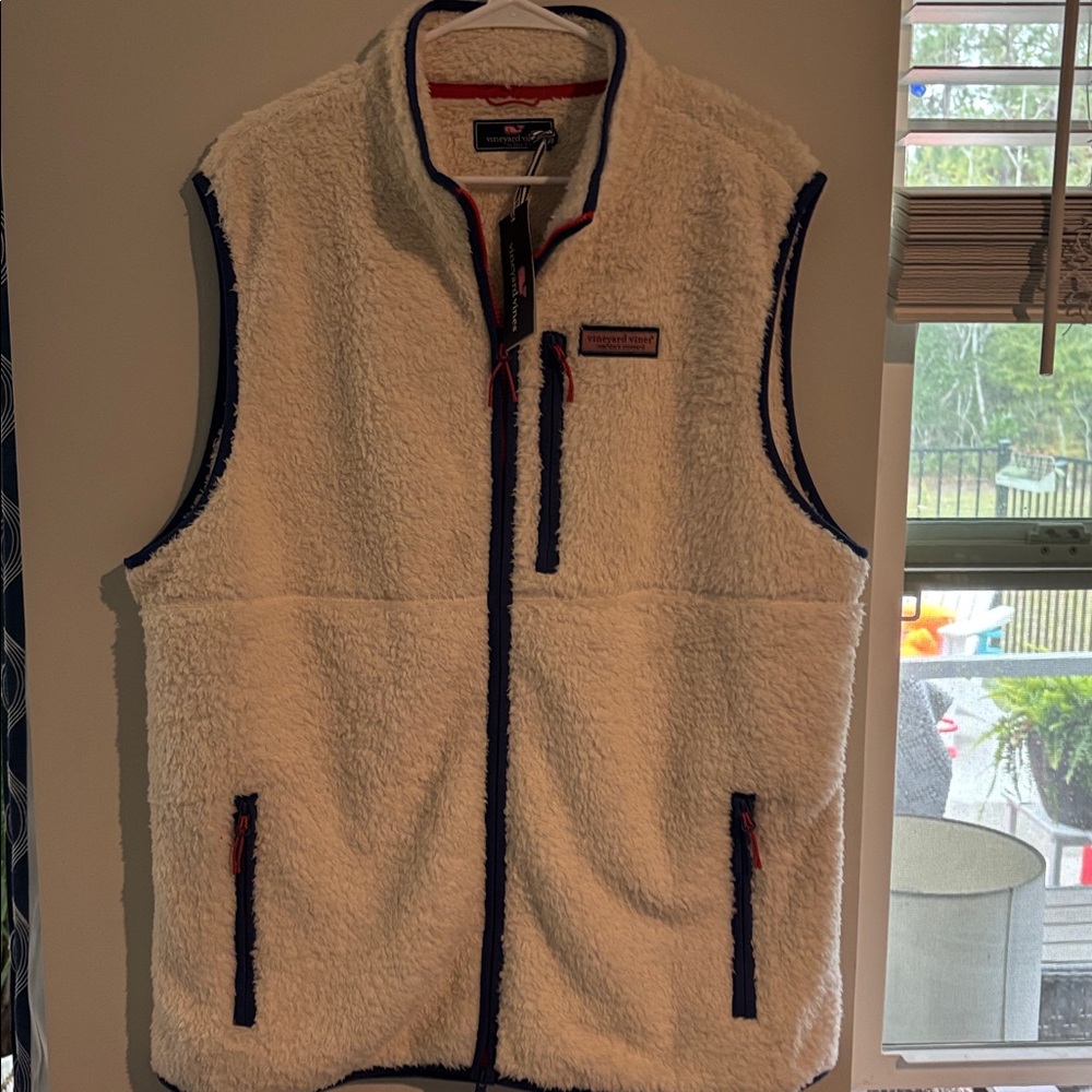 NWT Vineyard Vines Sherpa Fleece Vest XL